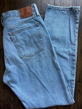 Levi's Light Blue Straight Leg Denim Jeans
